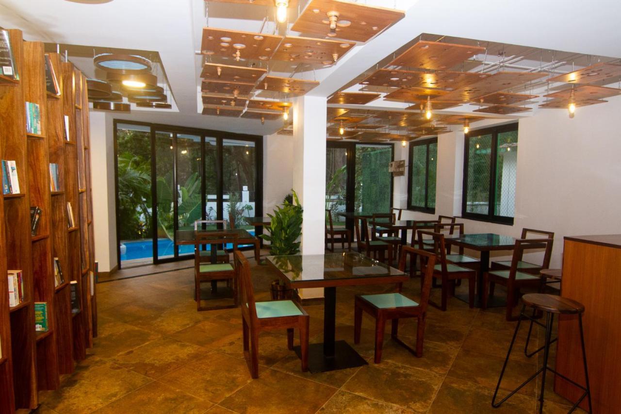 Half Hotel Calangute Exterior photo